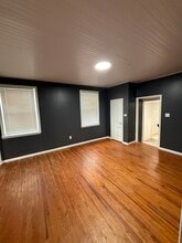 56 S Pershing Ave, Unit Unit B in York, PA - Building Photo - Building Photo