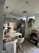 316 Salaignac St, Unit B in Philadelphia, PA - Foto de edificio - Building Photo