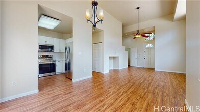 91-1017-1017 Wahinoho St in Kapolei, HI - Building Photo - Building Photo