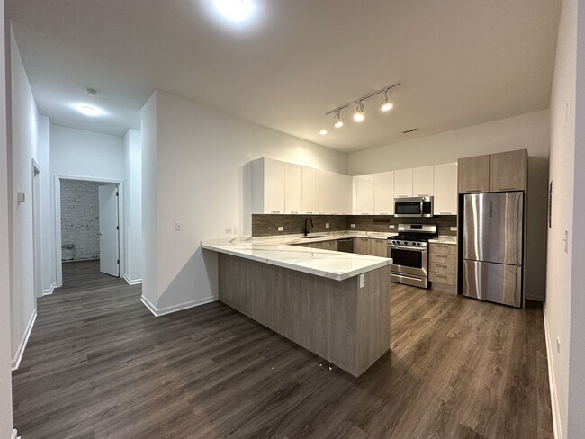 2550 S Wabash Ave in Chicago, IL - Foto de edificio - Building Photo