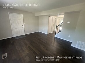 15380 Gatehouse Terrace in Woodbridge, VA - Building Photo - Building Photo
