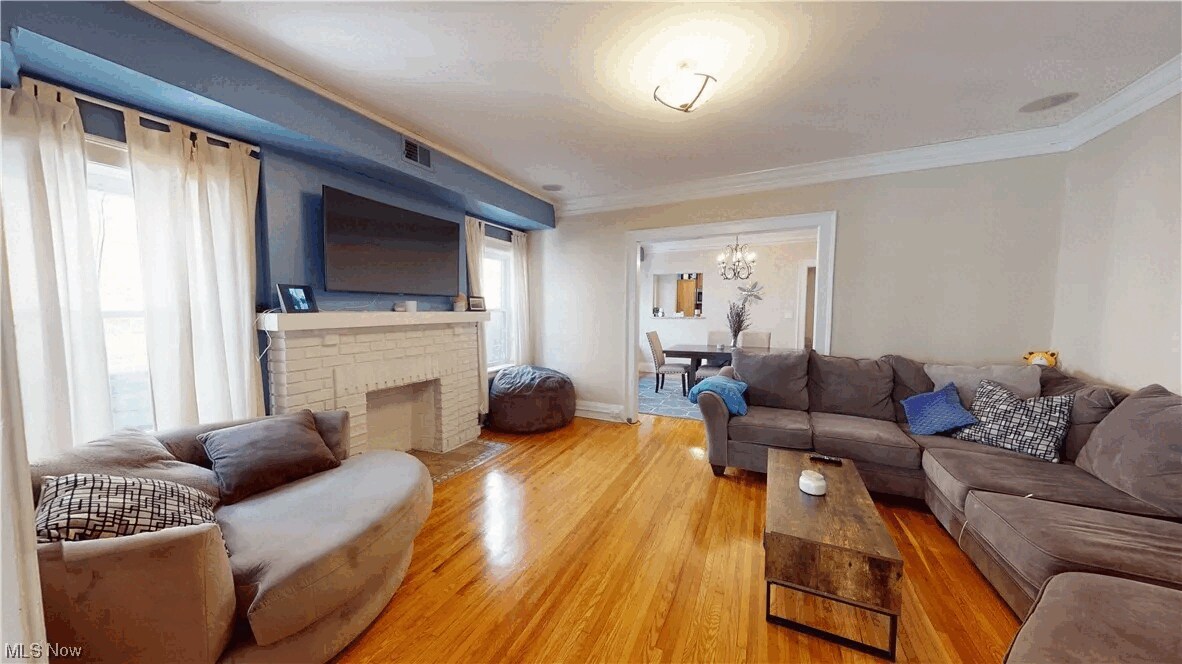 2725 Hampshire Rd, Unit Unit 3 in Cleveland Heights, OH - Building Photo
