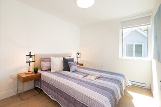 1442 E 30th Ave in Vancouver, BC - Building Photo - Building Photo