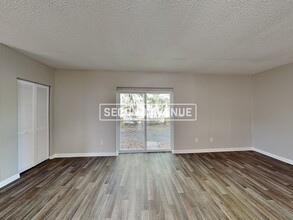 2727 W 45th St in Jacksonville, FL - Building Photo - Building Photo