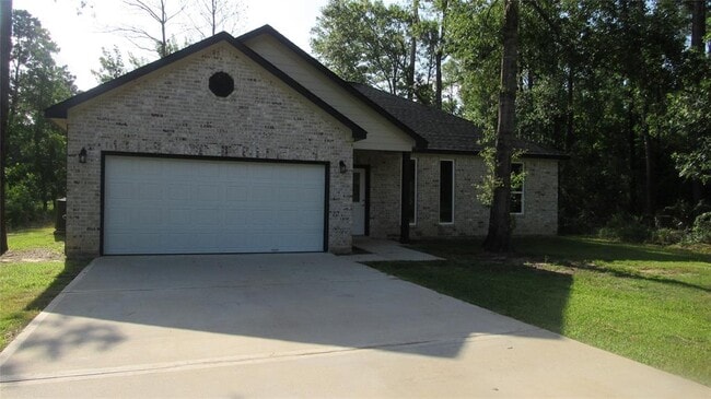 167 E Cattle Dr in Onalaska, TX - Building Photo - Building Photo