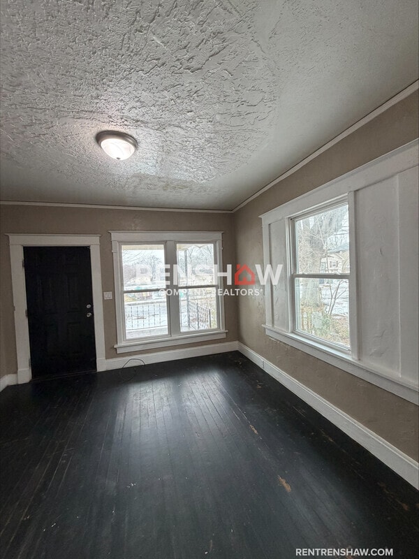 112 Tomlin St in Jackson, TN - Building Photo - Building Photo