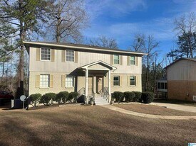 839 Linbard Ln in Vestavia Hills, AL - Building Photo