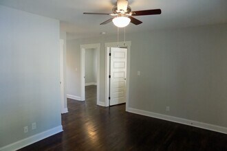 1826 Merriman Ave in Charlotte, NC - Building Photo - Building Photo