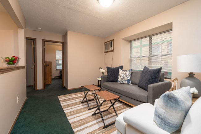 515 W Stadium Ave, Unit Unit 5 in West Lafayette, IN - Building Photo - Building Photo