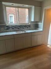 11110 Wayburn St in Detroit, MI - Building Photo - Building Photo