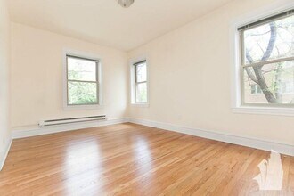 2917 W George St, Unit 1 in Chicago, IL - Building Photo - Building Photo