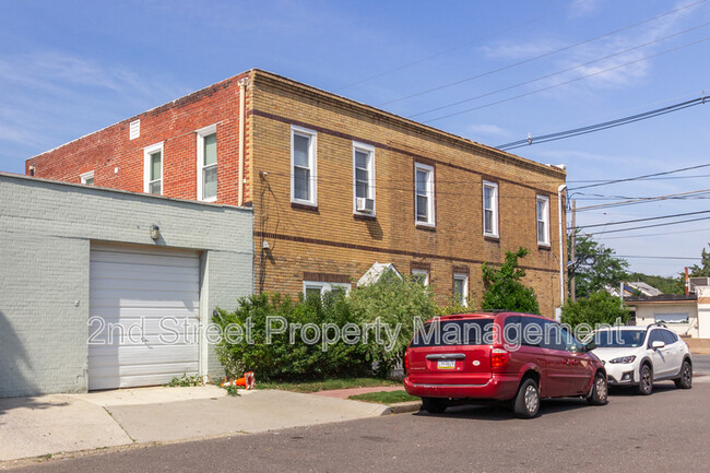 property at 6000 N Crescent Blvd