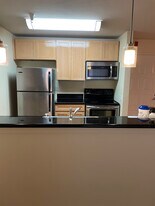 6400 Christie Ave, Unit 4309 in Emeryville, CA - Building Photo