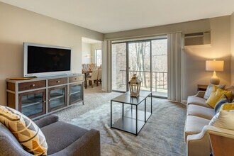 Ramblewood Apartments in Grand Rapids, MI - Building Photo - Building Photo