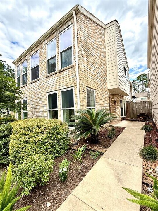 12625 Memorial Dr in Houston, TX - Building Photo