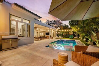918 Santiago St in Coral Gables, FL - Building Photo - Building Photo