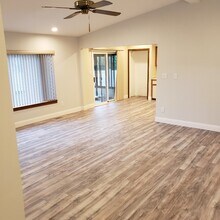 11415 Brougham Dr in Sterling Heights, MI - Building Photo - Building Photo