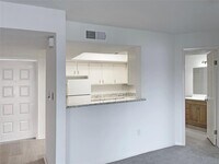 2816 S Bartell Dr photo'