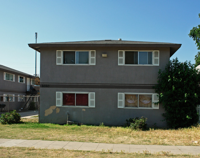 2020 E White Ave in Fresno, CA - Building Photo - Building Photo