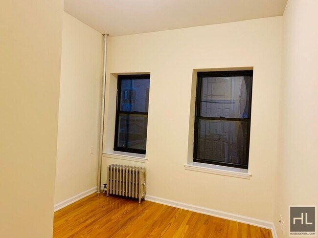 GRAND STREET, Unit 2B in New York, NY - Foto de edificio - Building Photo