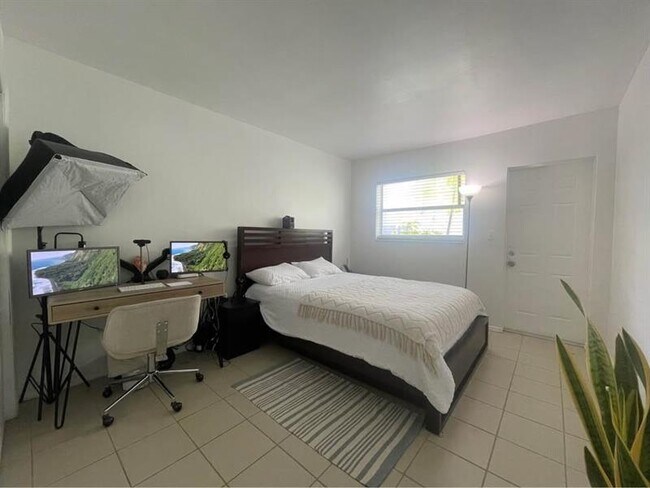 property at 220 NE 41st St