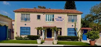 710 Orange Ave in Fort Pierce, FL - Building Photo