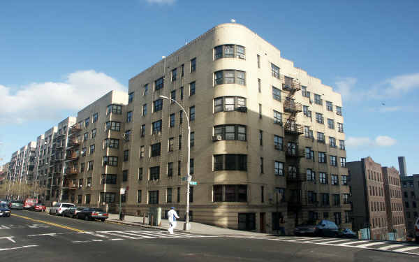 1718-1720 Grand Ave in Bronx, NY - Building Photo