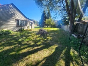 716 County Rd C West in Roseville, MN - Building Photo - Building Photo