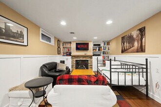 8212-8298 98 Ave NW in Edmonton, AB - Building Photo - Building Photo