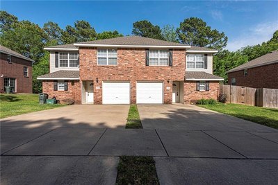 1752 Evening Shade Dr in Fayetteville, AR - Building Photo
