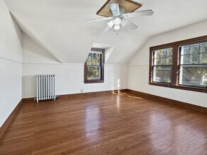 60 E 162nd St in South Holland, IL - Building Photo - Building Photo