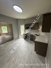 7230 S Perry Ave in Chicago, IL - Building Photo - Building Photo