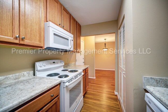 2101 Speed Ave-Unit -12 in Louisville, KY - Building Photo - Building Photo