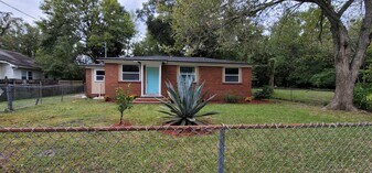 3310 Commonwealth Ave