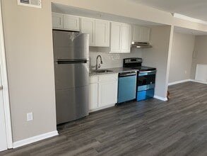14 Johnson Pl in Annapolis, MD - Building Photo - Building Photo