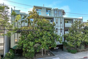 199 Montecito Ave in Oakland, CA - Building Photo