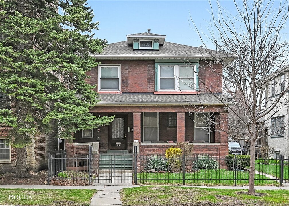 524 Washington Blvd in Oak Park, IL - Building Photo