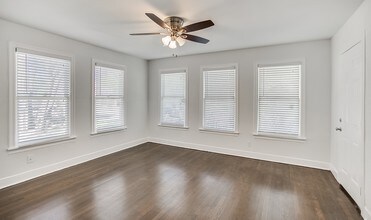 5704 Victor St in Dallas, TX - Foto de edificio - Other