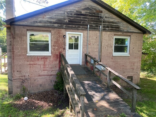 property at 5940 Jefferson St