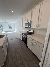 5470 NW 22nd Dr in Gainesville, FL - Building Photo - Building Photo