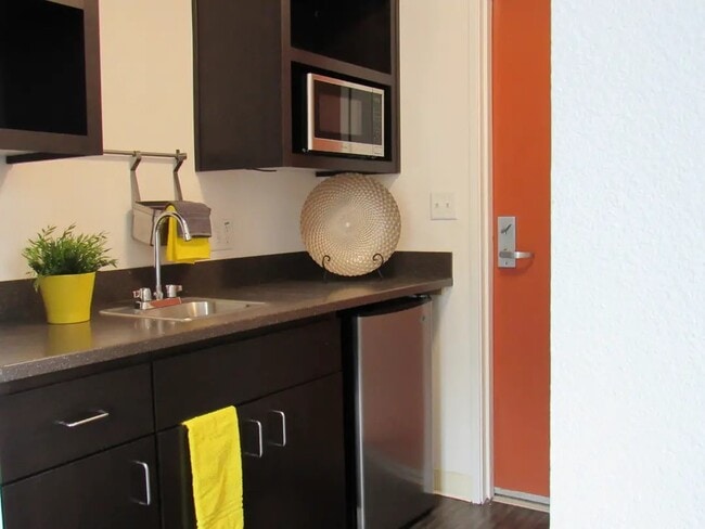 property at 1100 17th St