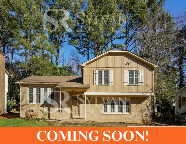 12 Lynn Rd