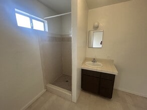 1340 N Linden Ave in Fresno, CA - Building Photo - Building Photo