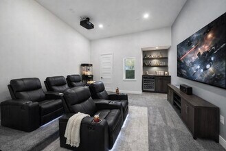 75 Wick Willow Rd in Montgomery, TX - Building Photo - Building Photo