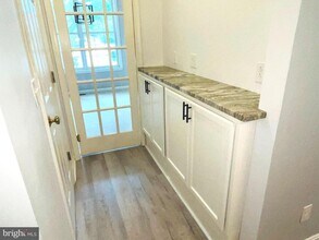 9 Scarlet Oak Cir in Stafford, VA - Building Photo - Building Photo