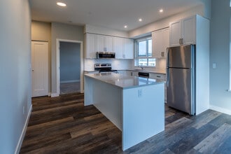 Park Suites at Central Park Village in Abbotsford, BC - Foto de edificio - Interior Photo