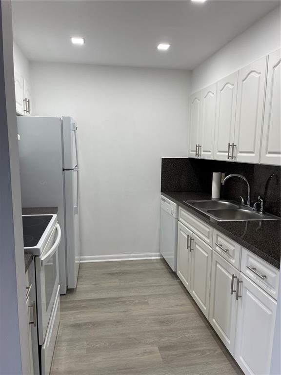 300 SW 134th Way, Unit 209E in Pembroke Pines, FL - Building Photo - Building Photo