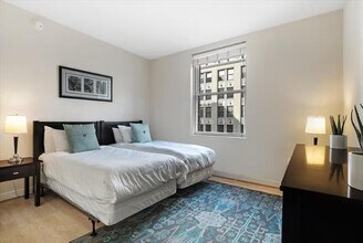 733 15th St NW in Washington, DC - Building Photo - Building Photo