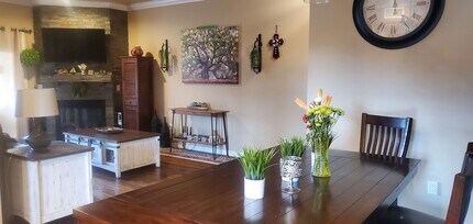 6305 Locarno Dr in Whitefish, MT - Building Photo - Building Photo