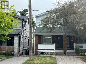176 Lawlor Ave in Toronto, ON - Building Photo
